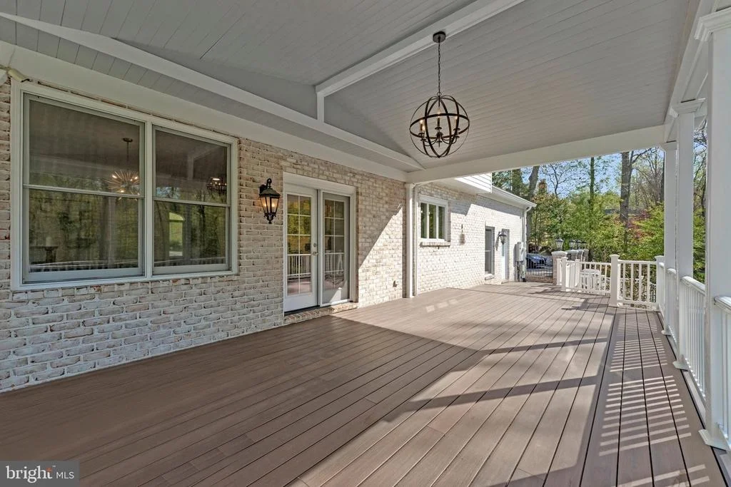 Photo of 8611 BROOK ROAD