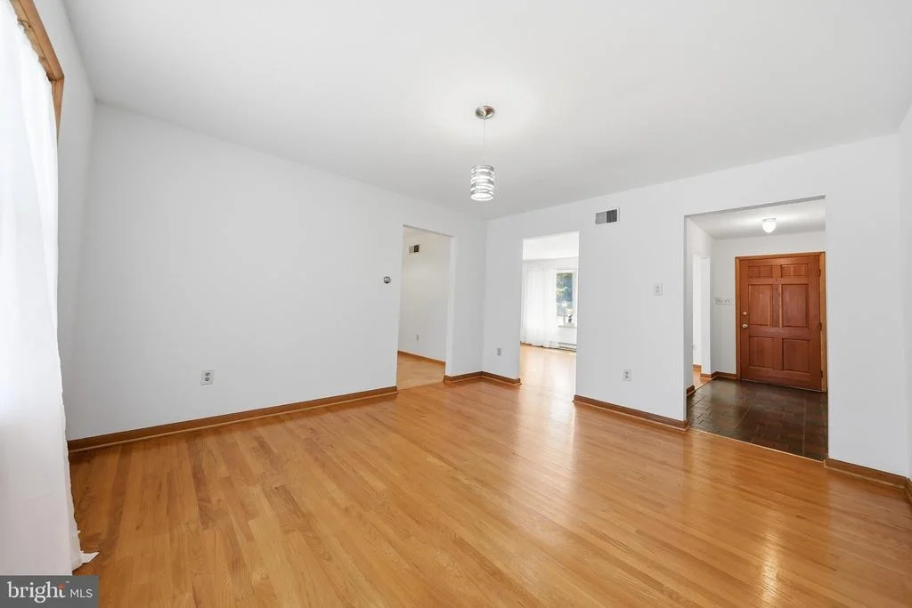 Photo of 7913 JUNIPER DRIVE