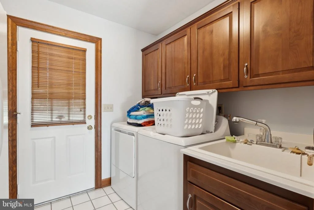 Photo of 5253 RAGGED POINT ROAD
