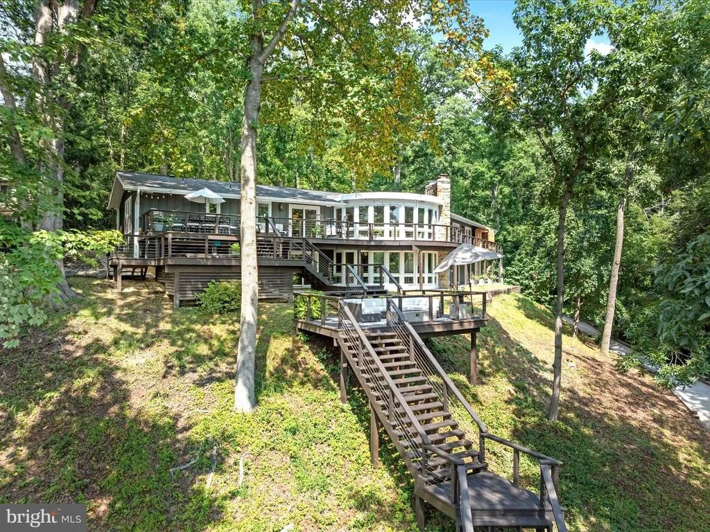 Photo of 778 BON HAVEN DRIVE