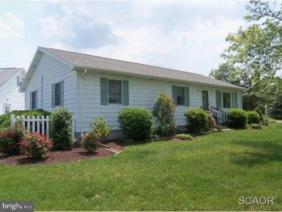 Photo of 402 KATIE STREET