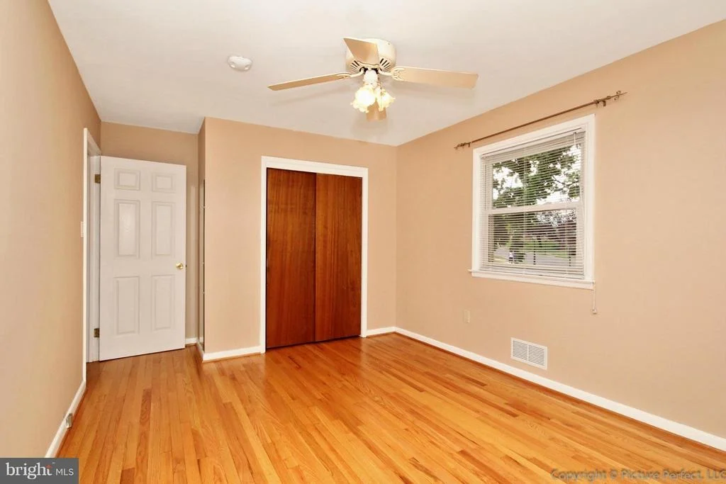 Photo of 407 DELAWARE ROAD