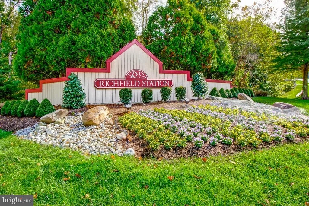 Photo of 2201 EAGLE VIEW COURT