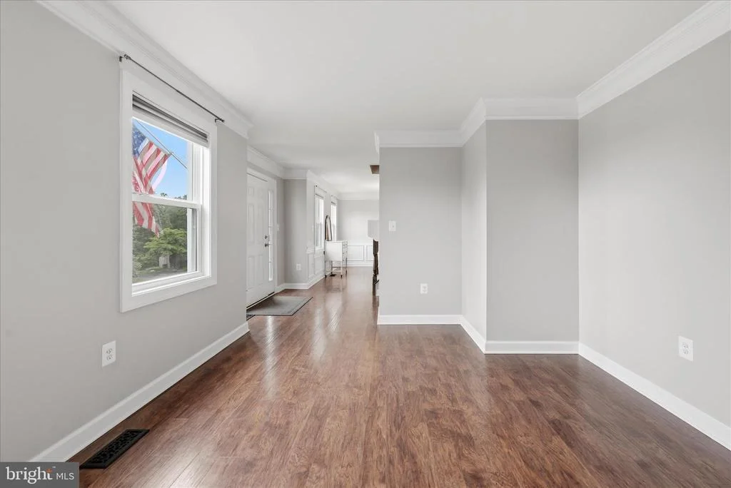 Photo of 200 FAIRWAY CIRCLE