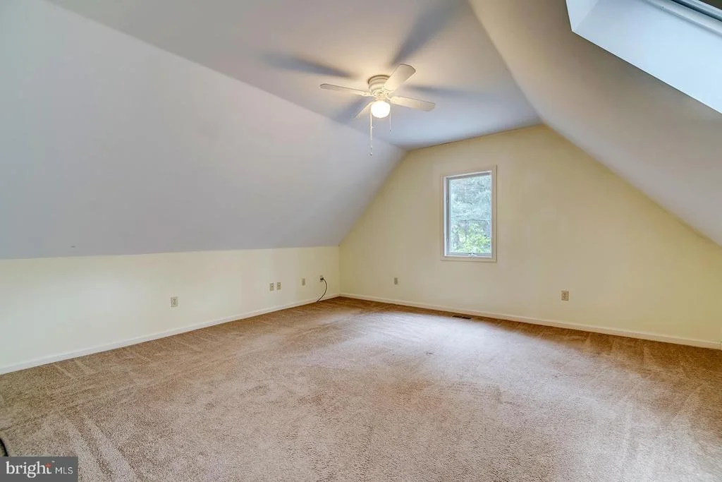 Photo of 208 POND VIEW DRIVE