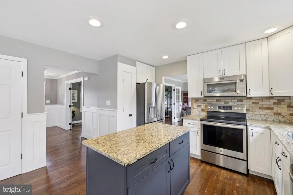 Photo of 2659 LESLIE ROAD