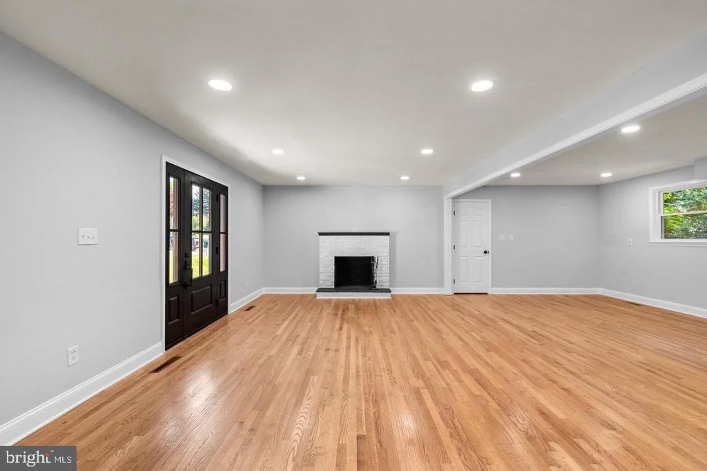 Photo of 14906 DUNSTAN LANE
