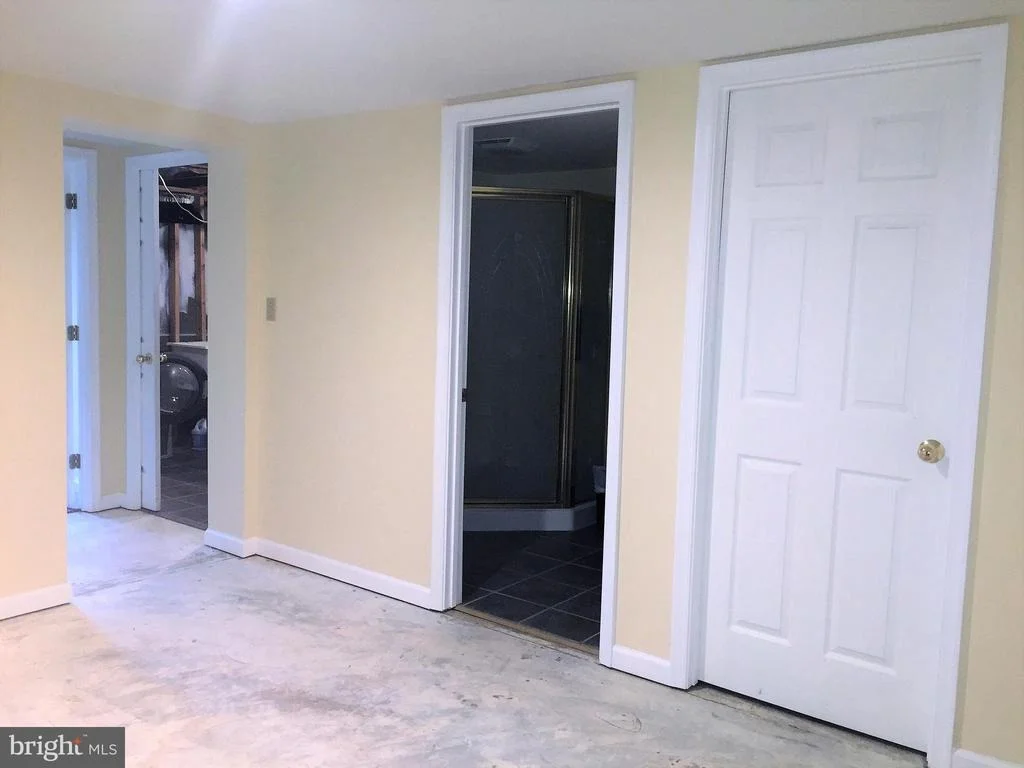 Photo of 8966 HAWBOTTOM ROAD