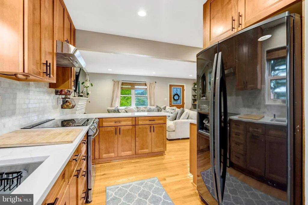 Photo of 3907 FAIRVIEW DRIVE