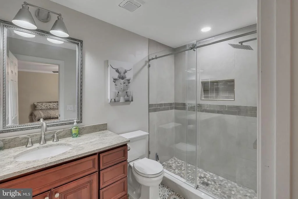 Photo of 7804 MEADOWVALE TERRACE