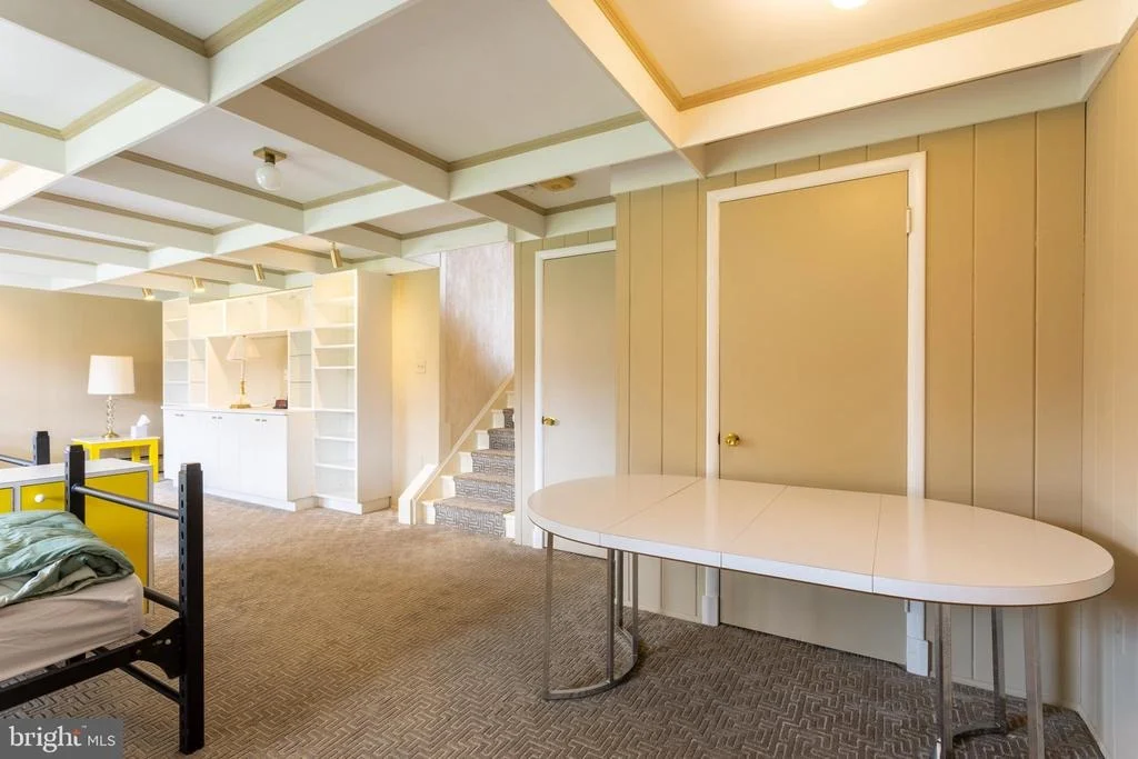 Photo of 2509 HAL CIRCLE