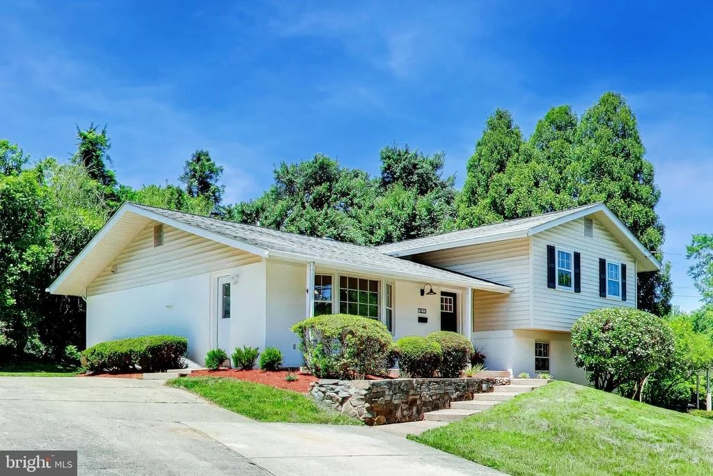 Photo of 11832 ENID DRIVE