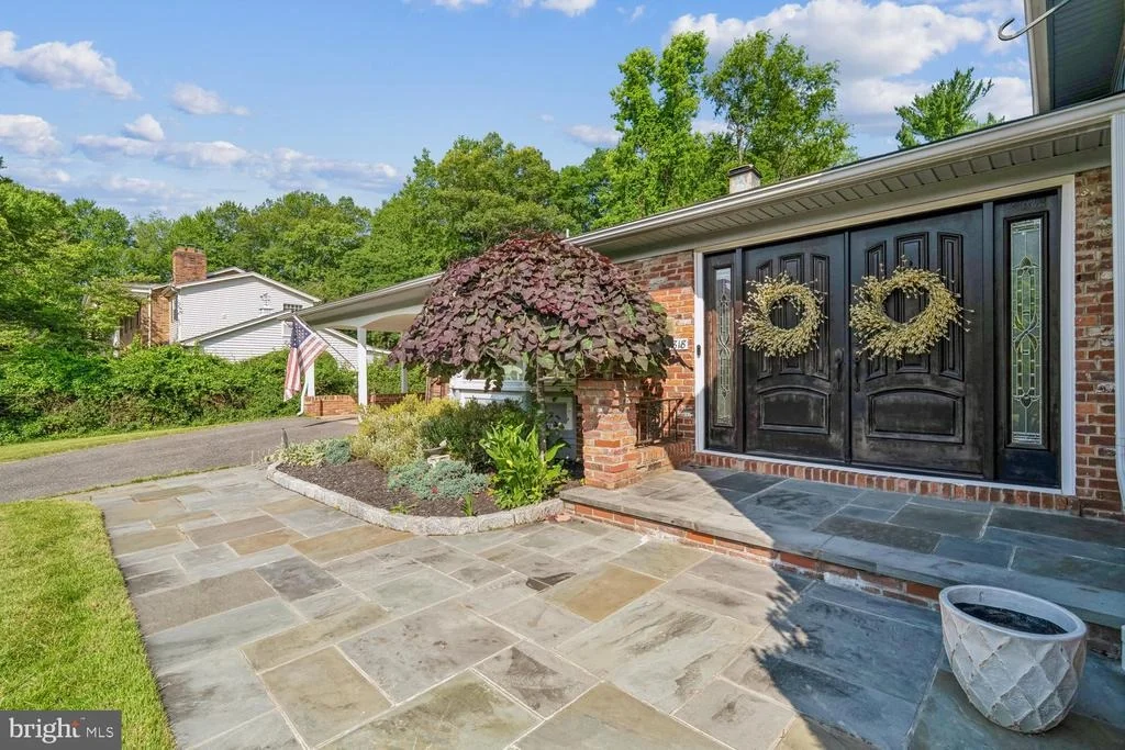 Photo of 13818 OVERTON LANE