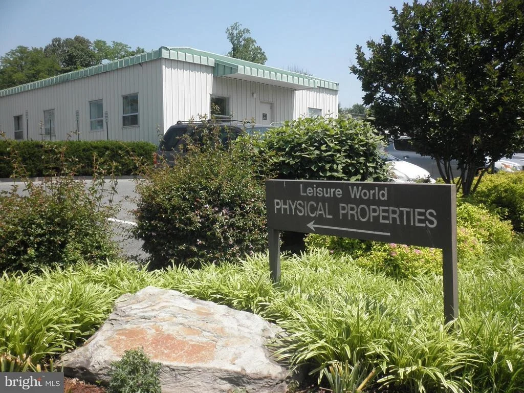 Photo of Unit 3201 at 15115 INTERLACHEN DRIVE