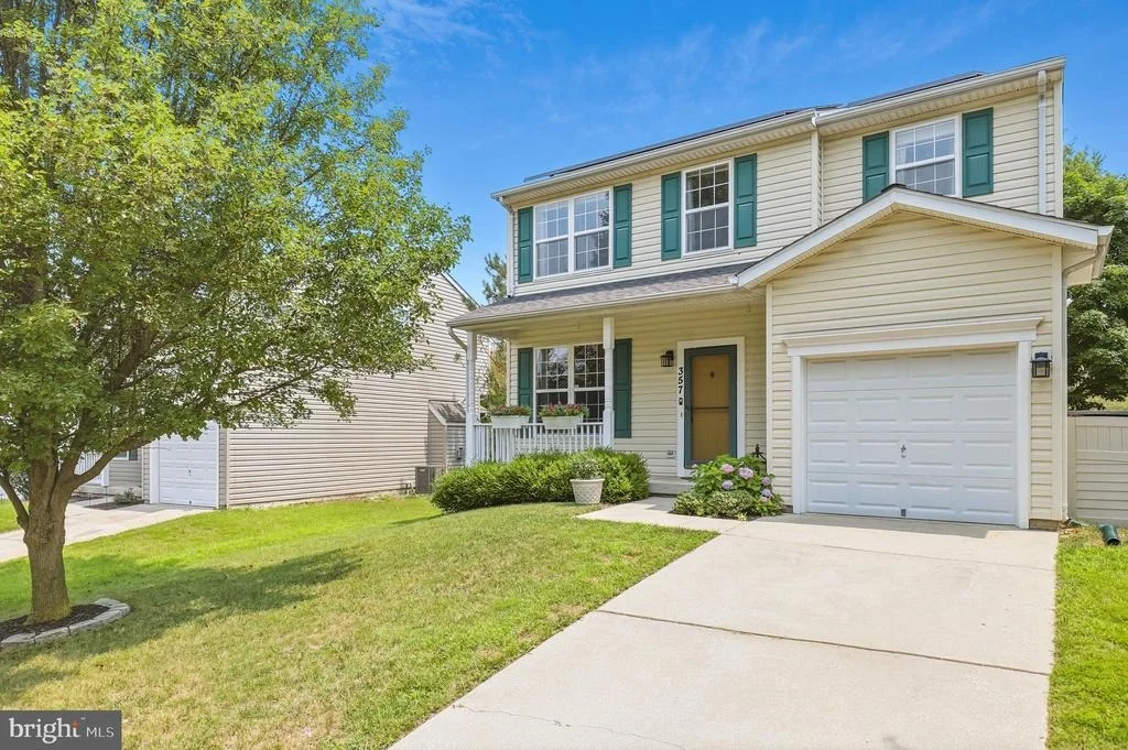 Photo of 357 BUCKINGHAM WAY