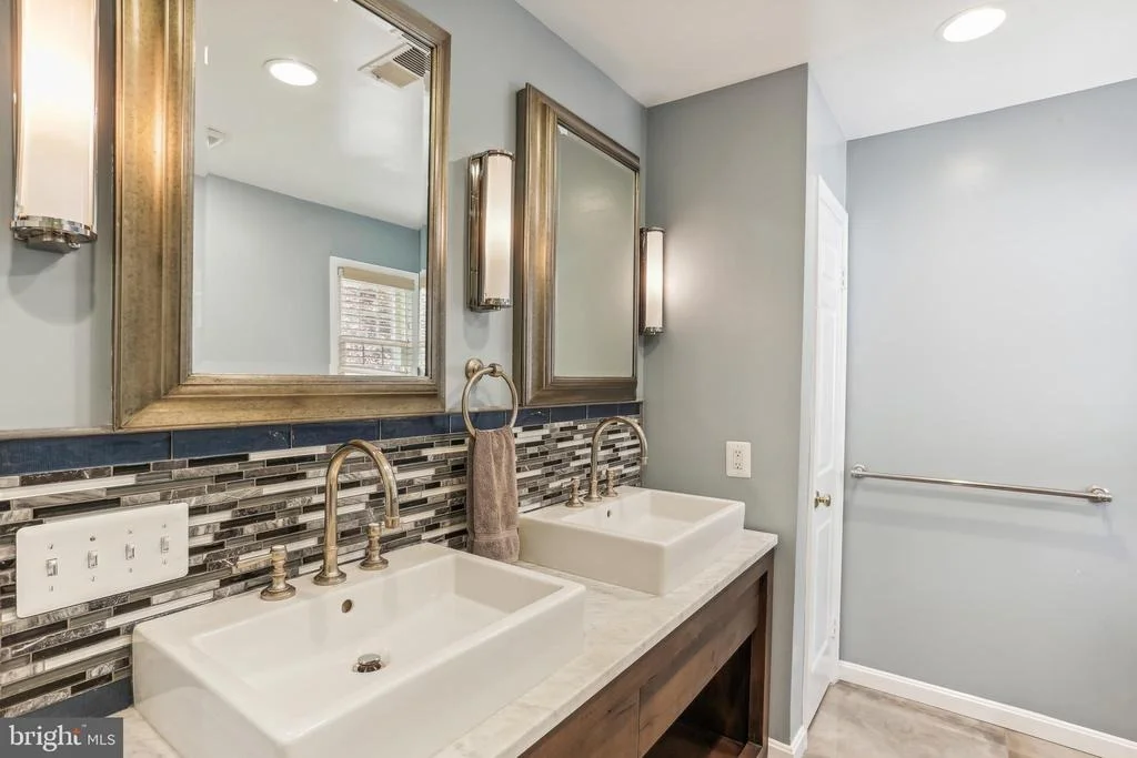 Photo of 14900 RUNNING RIDGE LANE