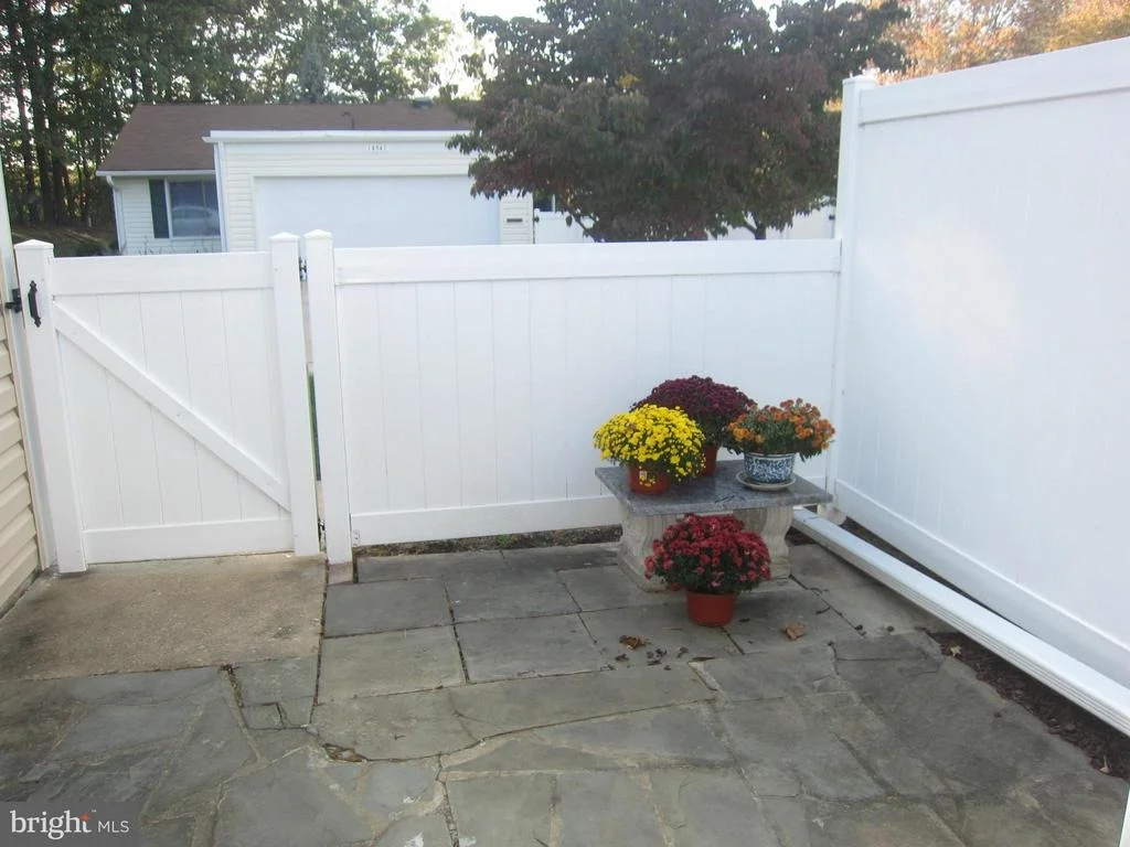 Photo of Unit 171B at 14545 KELMSCOT DRIVE