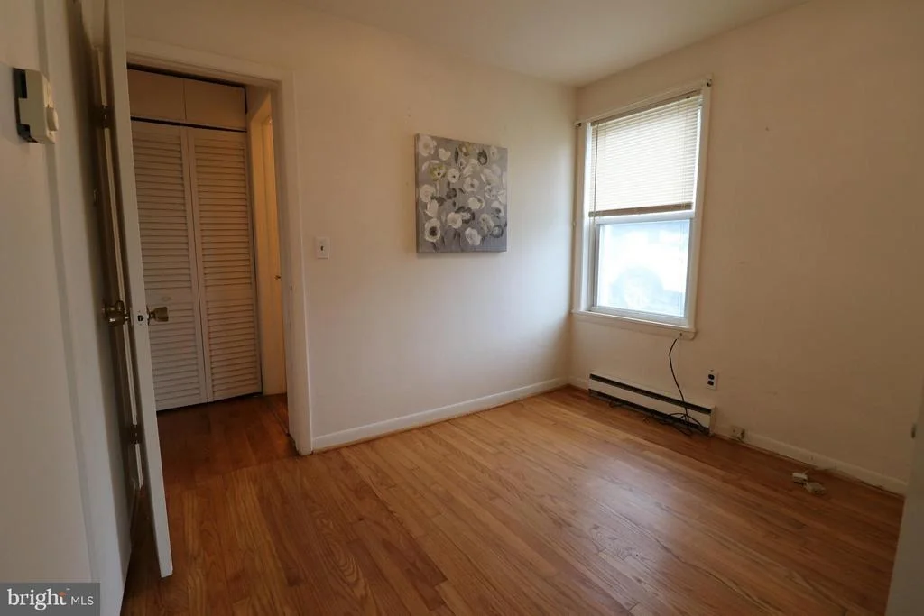 Photo of 5 KING AVENUE