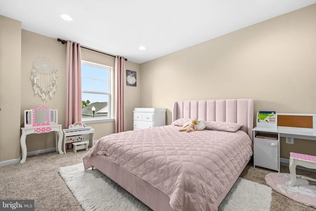 Photo of 2125 CHESTNUT DRIVE