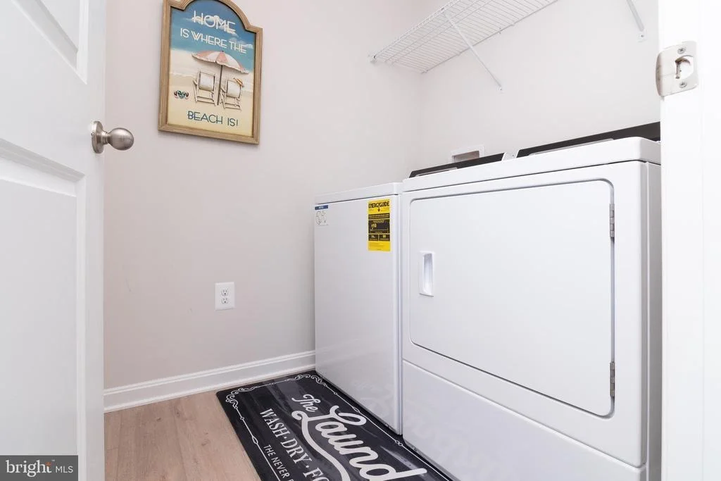 Photo of 25068 TREEVIEW LN