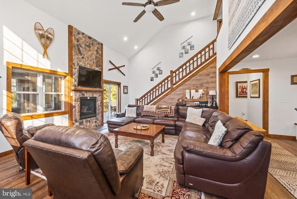 Photo of 698 N CAMP ROAD