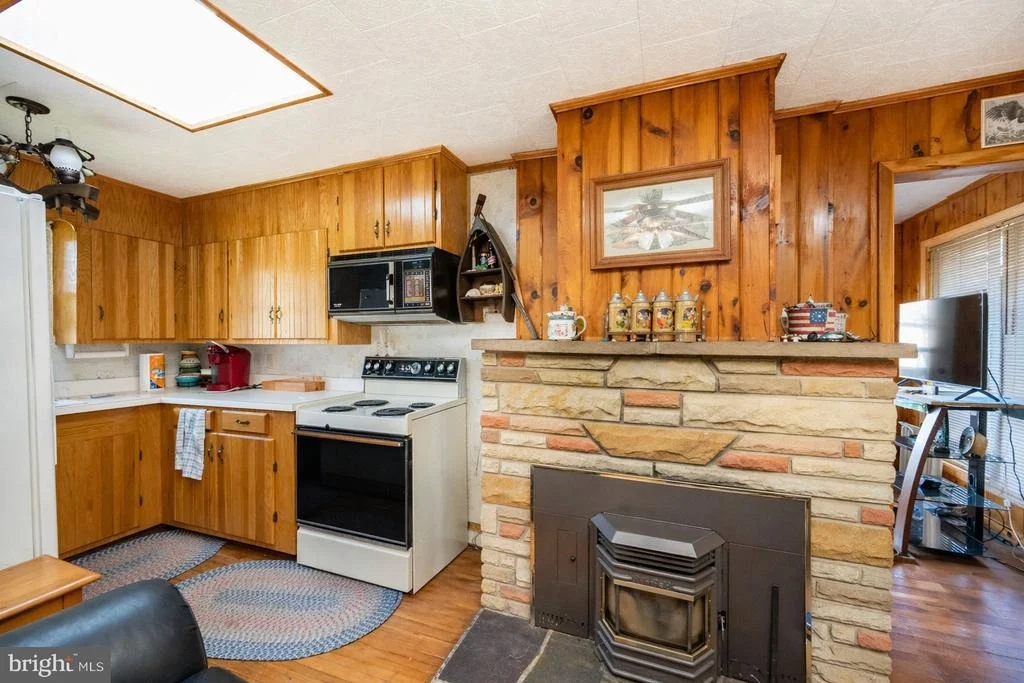 Photo of 682 MARSH HILL ROAD