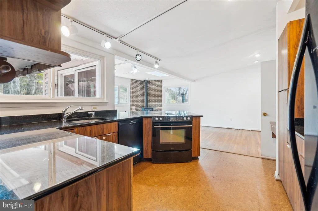 Photo of 11409 FAIROAK DRIVE
