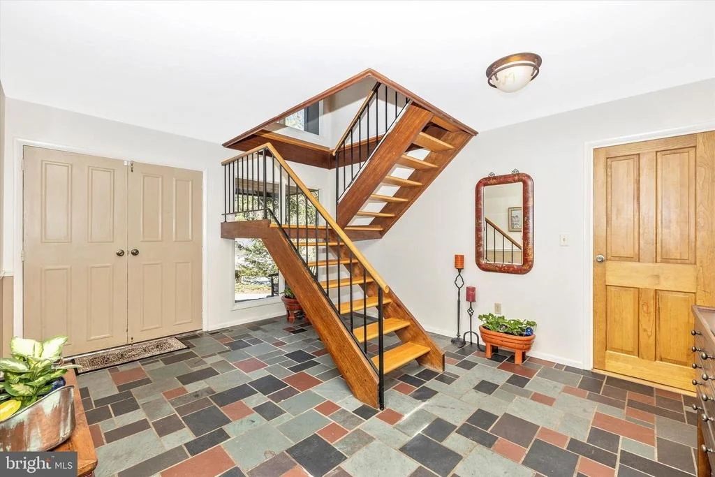 Photo of 8623 PINECLIFF DRIVE