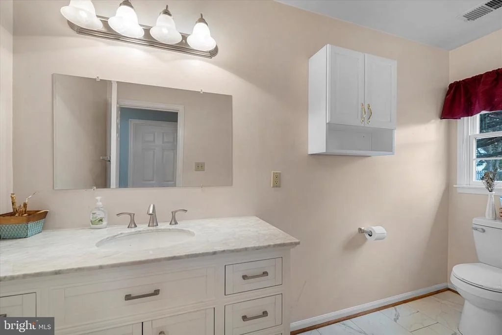 Photo of 107 TUCKS CIRCLE