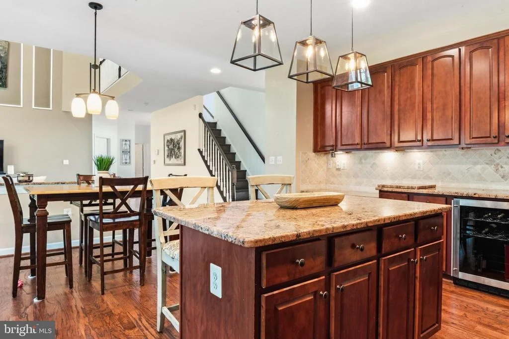 Photo of 43276 JOHN DANFORTH COURT