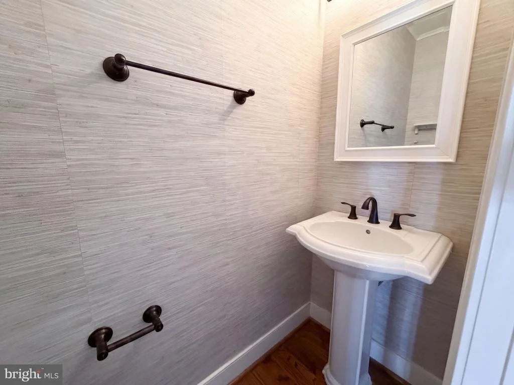 Photo of 11301 WILLOWDALE DRIVE