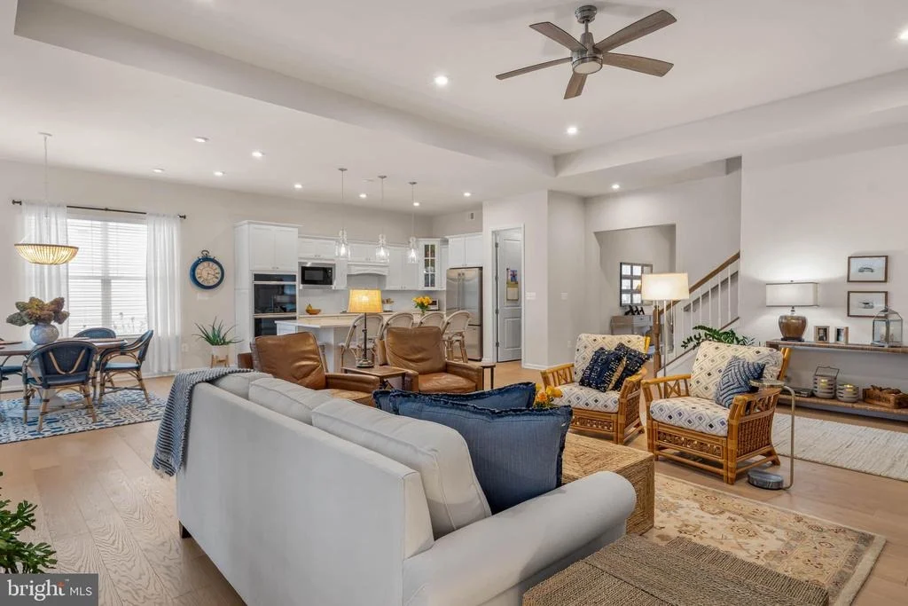Photo of 23298 BOURBON CIRCLE
