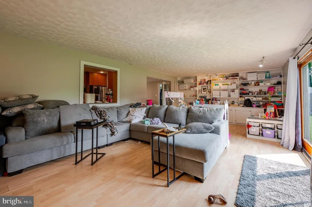 Photo of 4803 APPLE TREE DRIVE