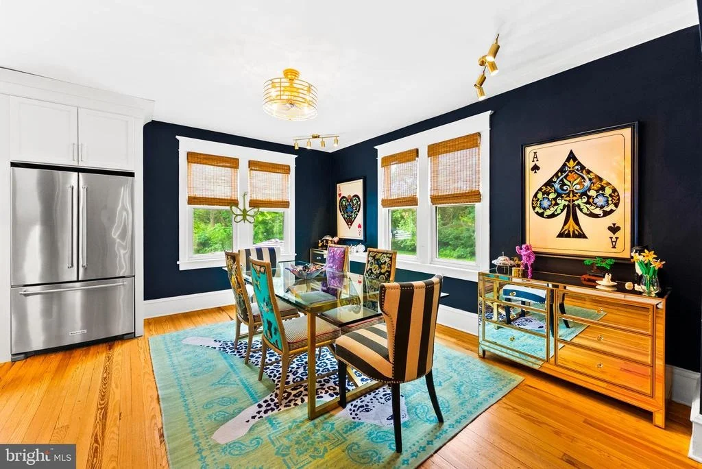 Photo of 1124 MANTUA PIKE