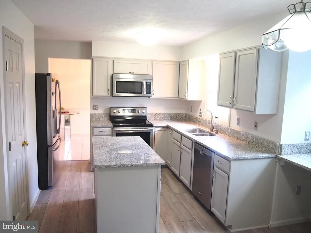 Photo of 8636 OPEN MEADOW WAY