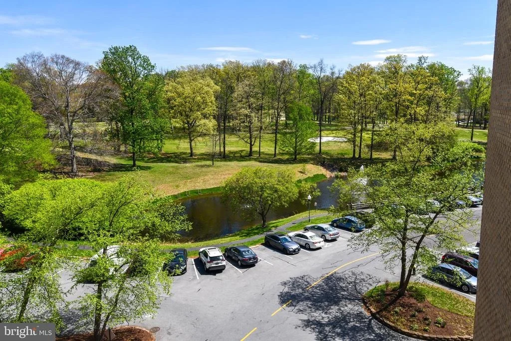 Photo of Unit 1526 at 15101 INTERLACHEN DRIVE