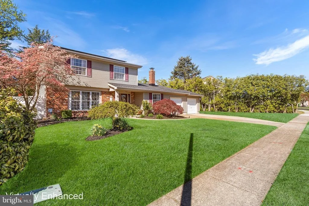 Photo of 102 MASSEY DRIVE