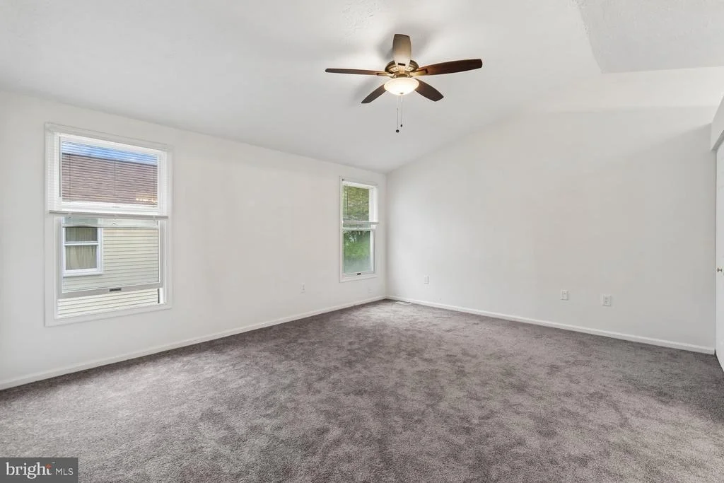 Photo of 3049 MEMORY LANE