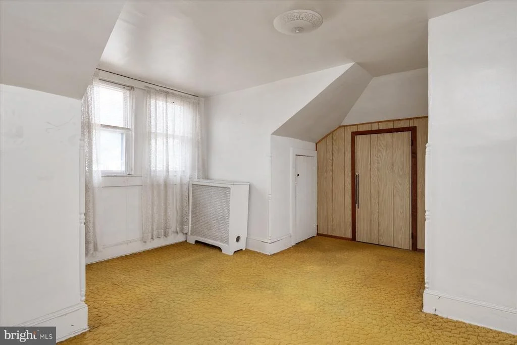 Photo of 212 CHARLES STREET