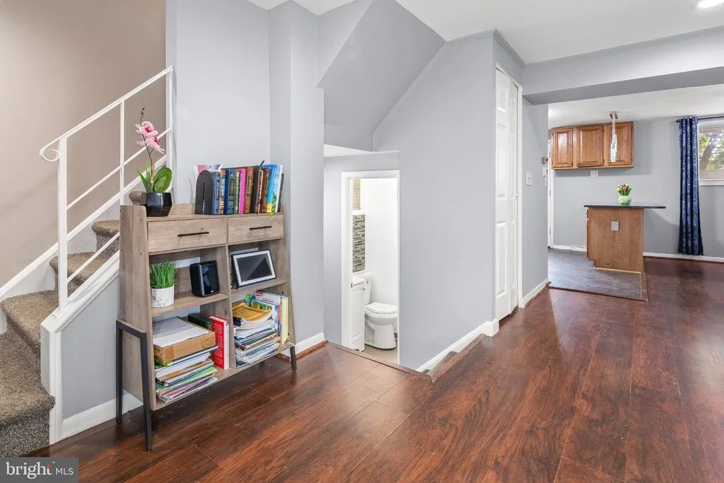 Photo of 2428 FOREST GREEN ROAD