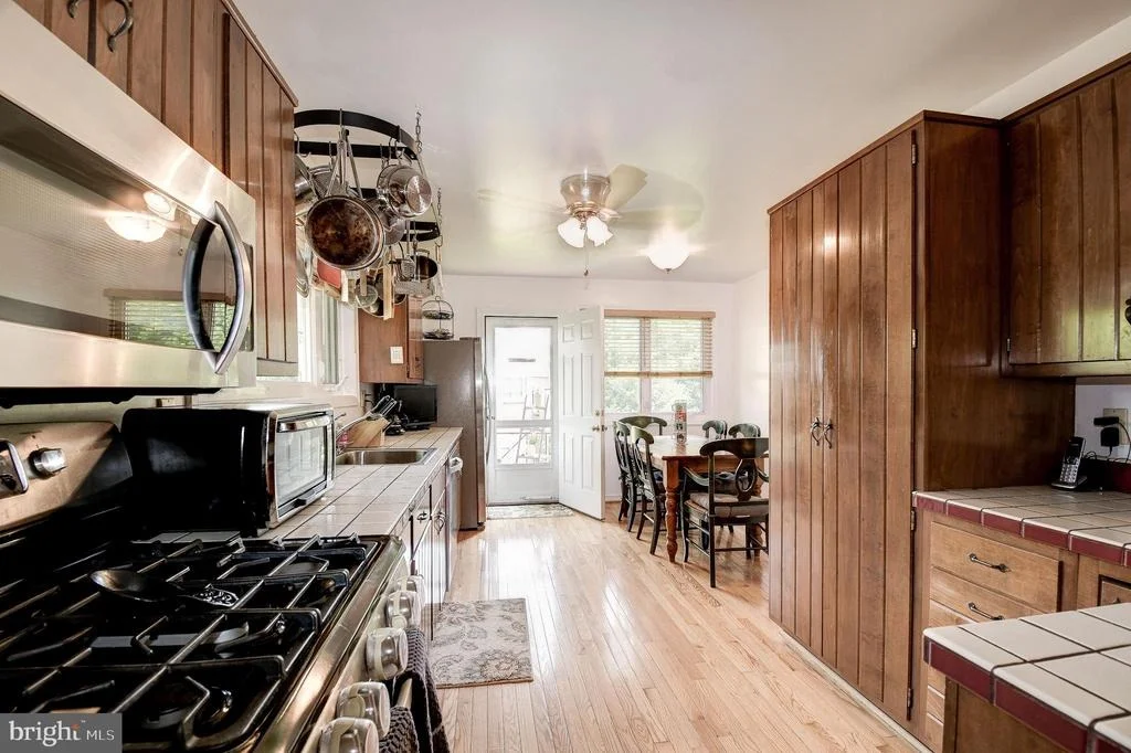 Photo of 1120 DEVERE DRIVE