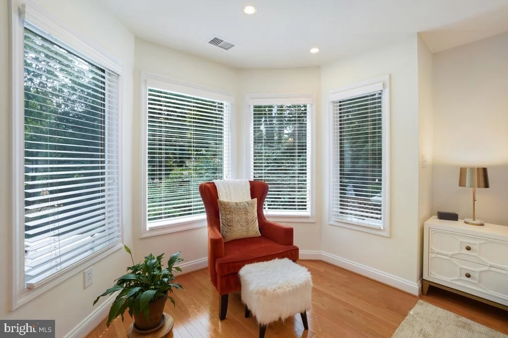 Photo of 412 SILVER SPRING AVENUE