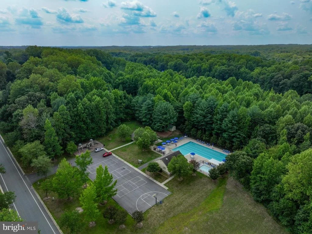 Photo of 900 MALVERN HILL DRIVE