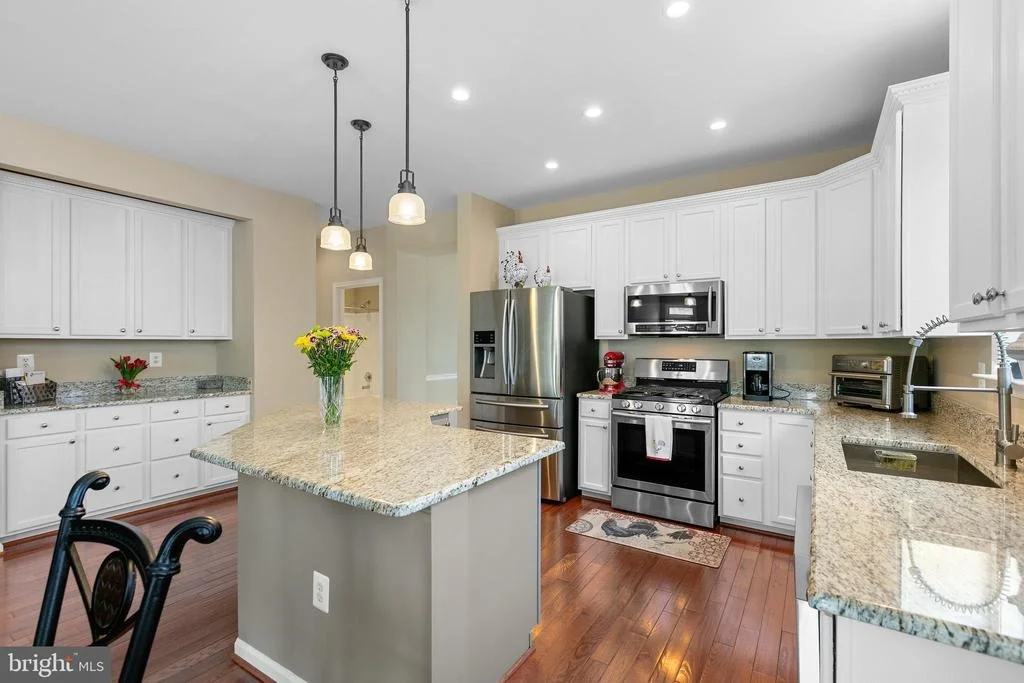 Photo of 12819 ARNOT LANE