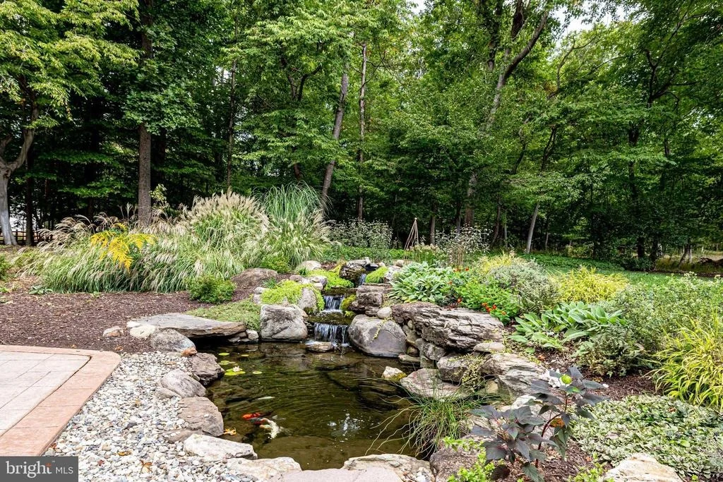 Photo of 12704 POND CREST LANE