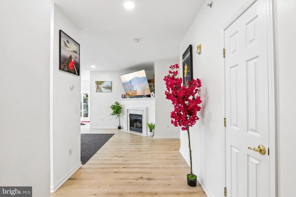 Photo of 121 KYLE WAY