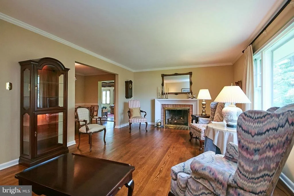 Photo of 6415 NOBLE DRIVE