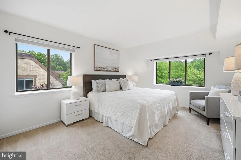 Photo of Unit C at 1659 PARKCREST CIRCLE
