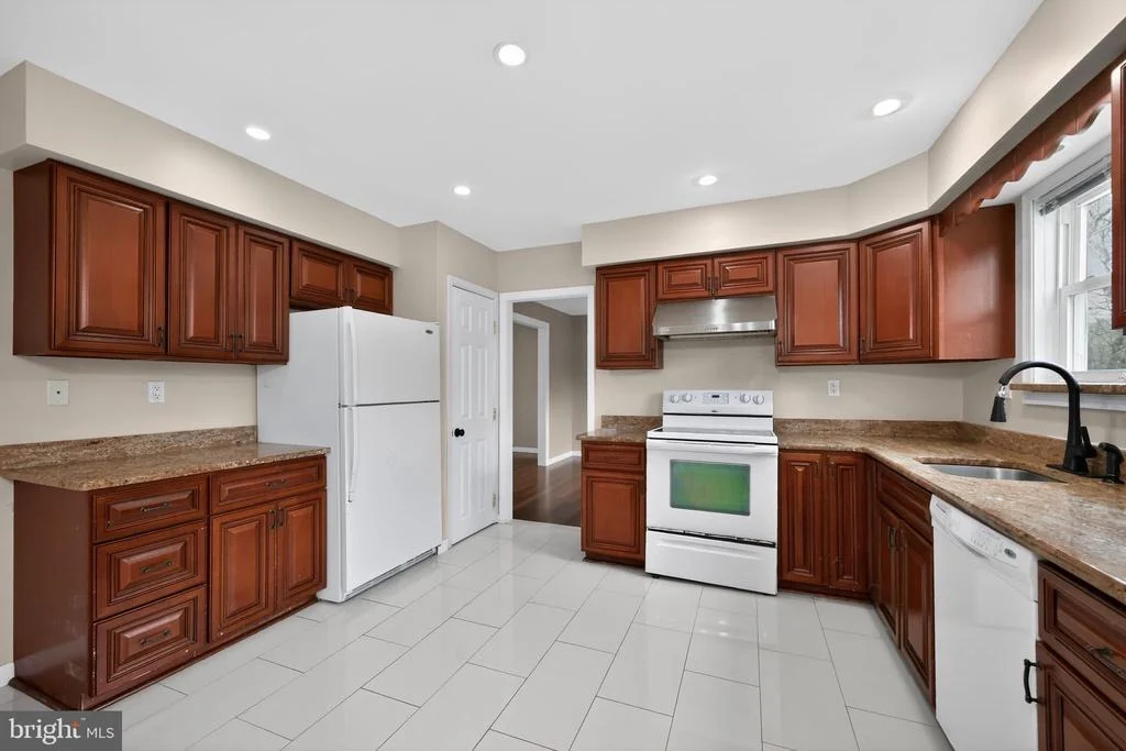 Photo of 1200 CARDINAL LANE