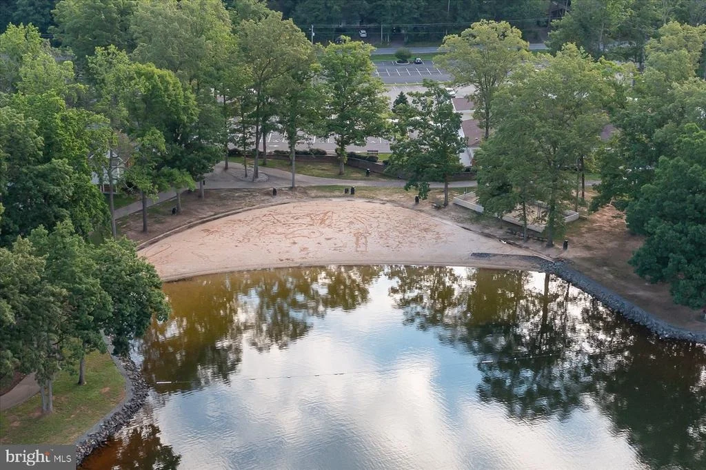 Photo of 537 MONTICELLO CIRCLE